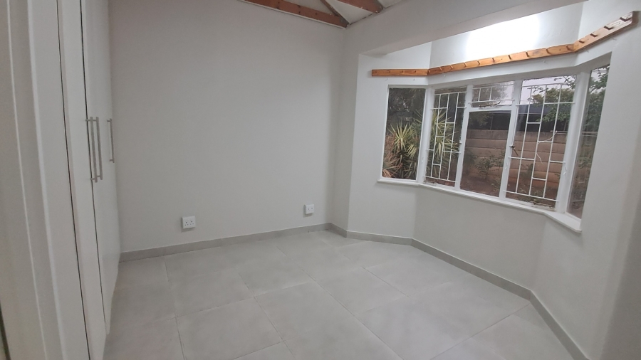 5 Bedroom Property for Sale in Fichardt Park Free State